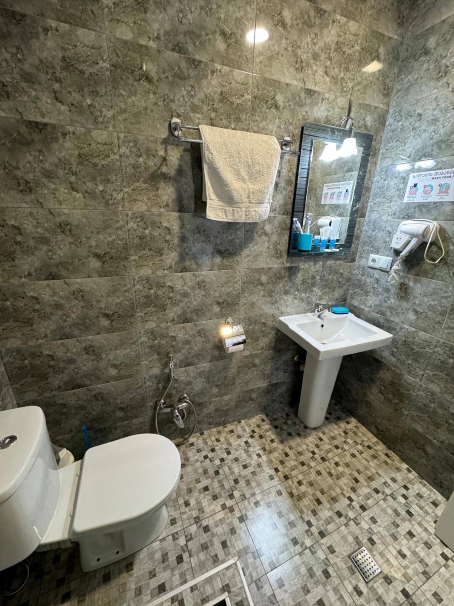 Westay Hotel Tiflis Dış mekan fotoğraf