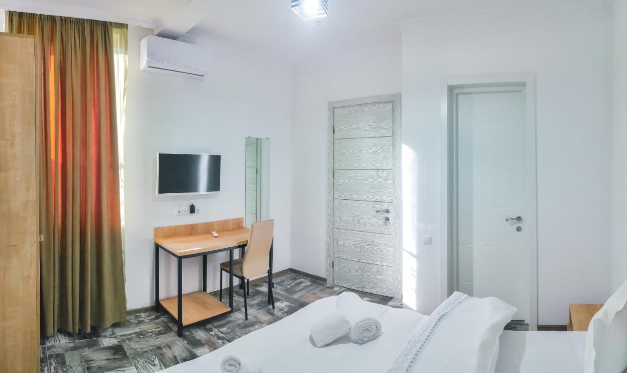 Westay Hotel Tiflis Dış mekan fotoğraf